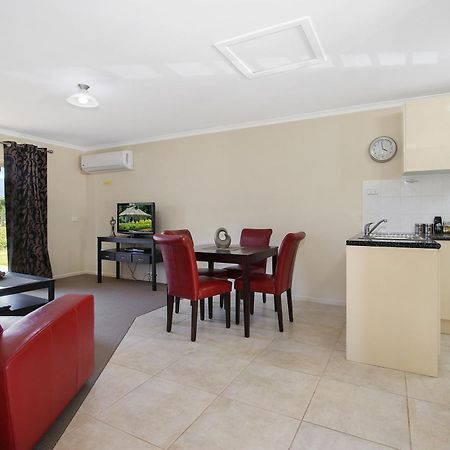 Colonial Inn Guest Rooms Yackandandah Kültér fotó