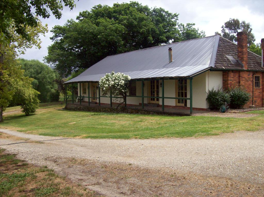 Colonial Inn Guest Rooms Yackandandah Kültér fotó